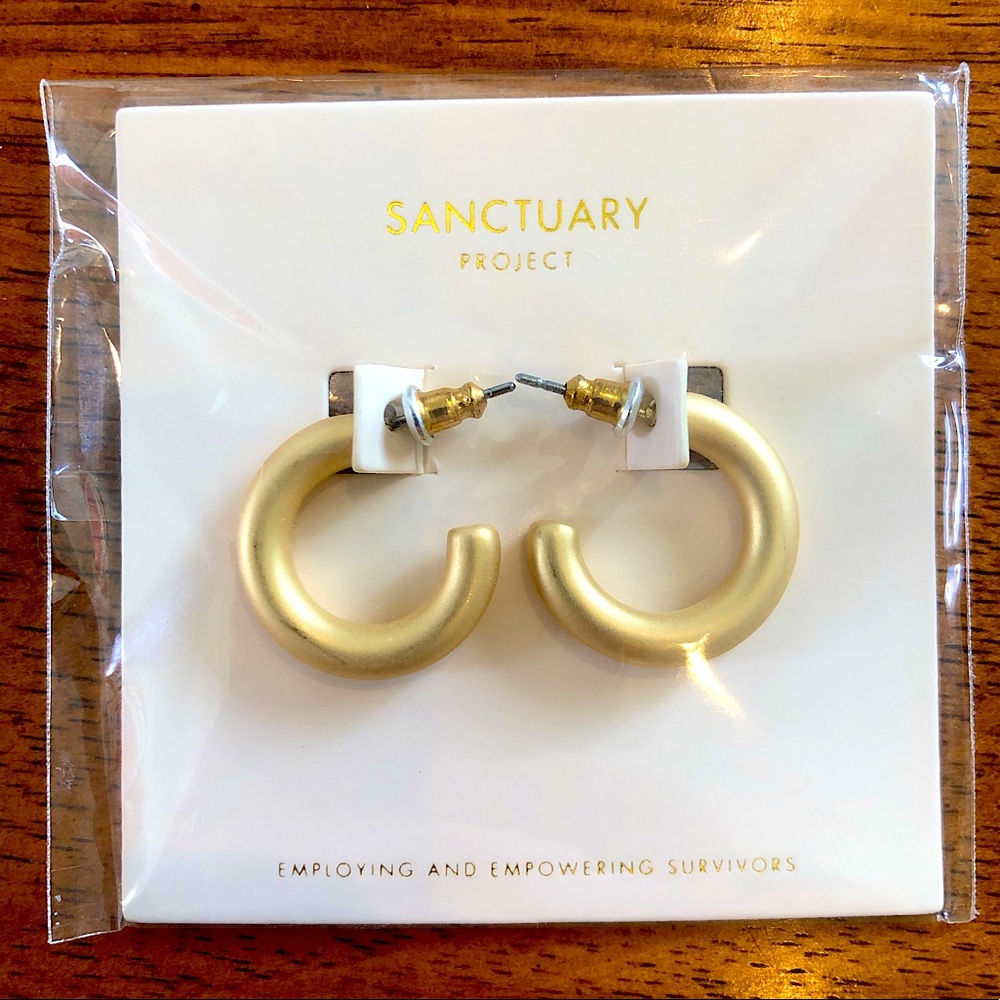 Sanctuary Project small gold hoops